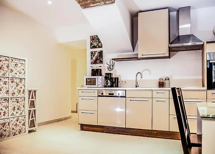 Wohnen Im Herzen Von Budget Appartement *